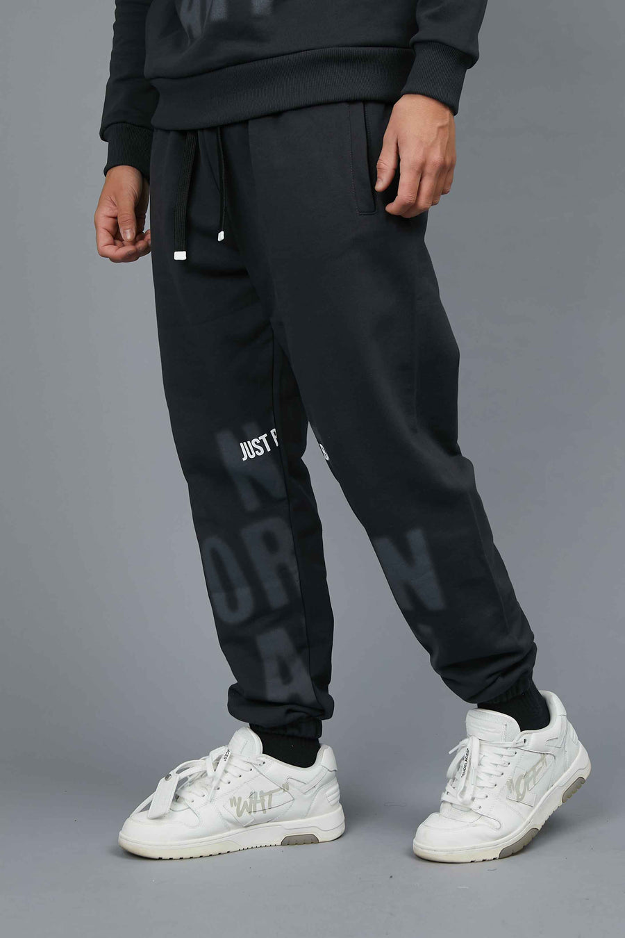 SCRIPT TROUSERS FOCUSED NOT ORDINARY