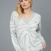 WHITE ZEBRATED JACQUARD SWEATER