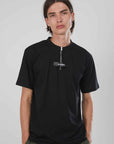 T-SHIRT ZIP CORTA ETICHETTA BLACK