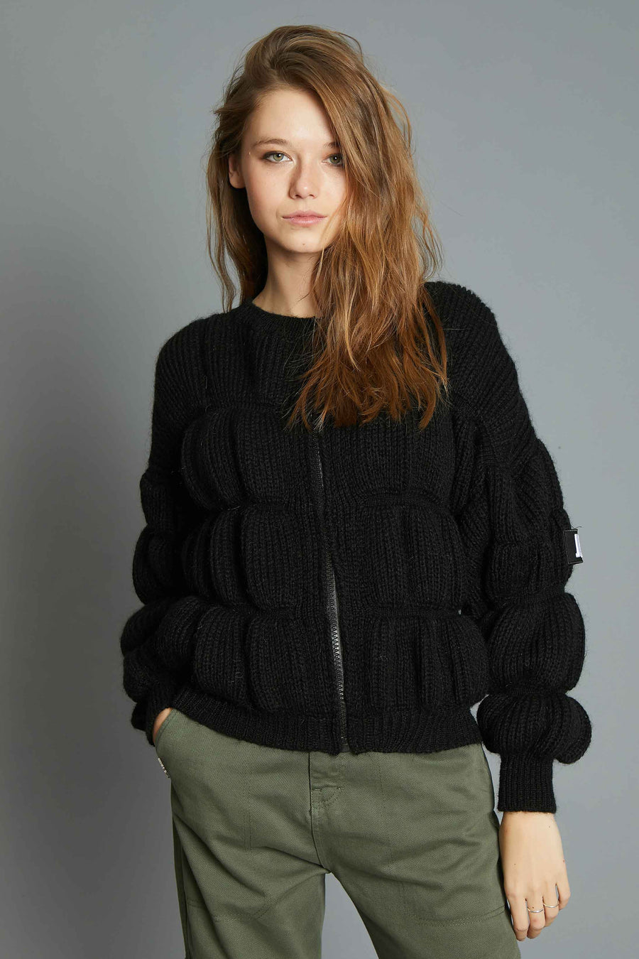 ZIP SWEATER WITH WRAPS ON THE SLEEVES BLACK
