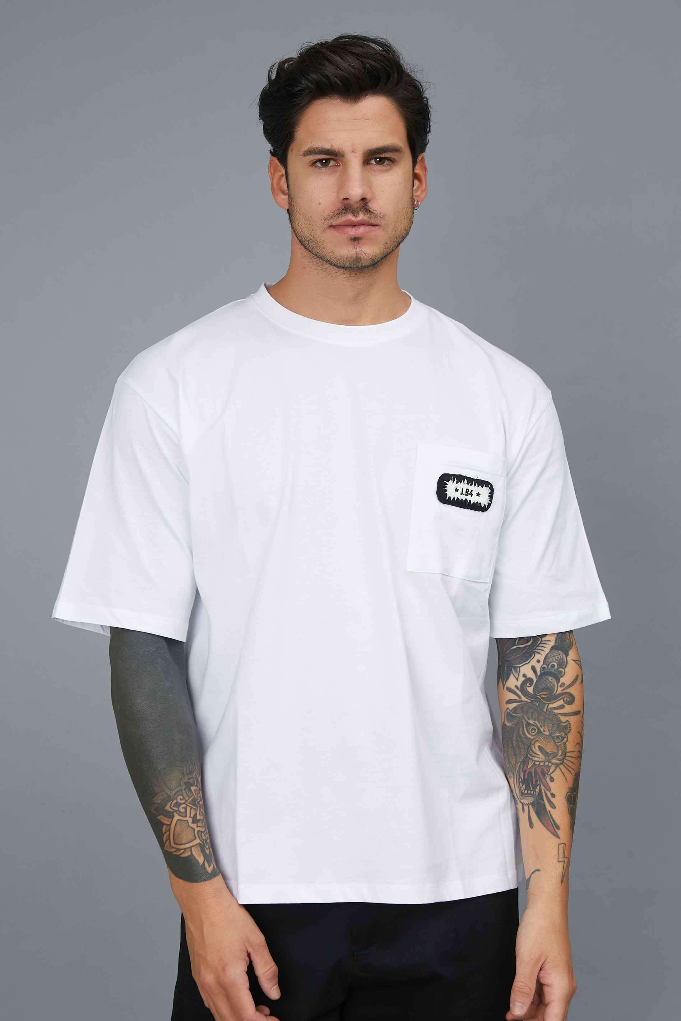 T-SHIRT WITH POCKET AND NEW LOGO