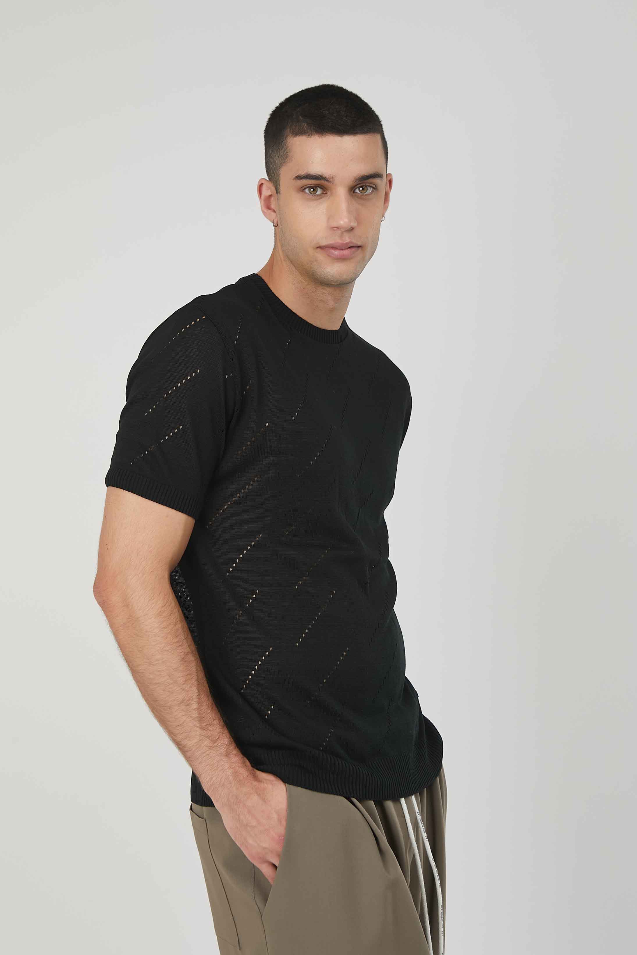 MAGLIA TRAFORATA BLACK