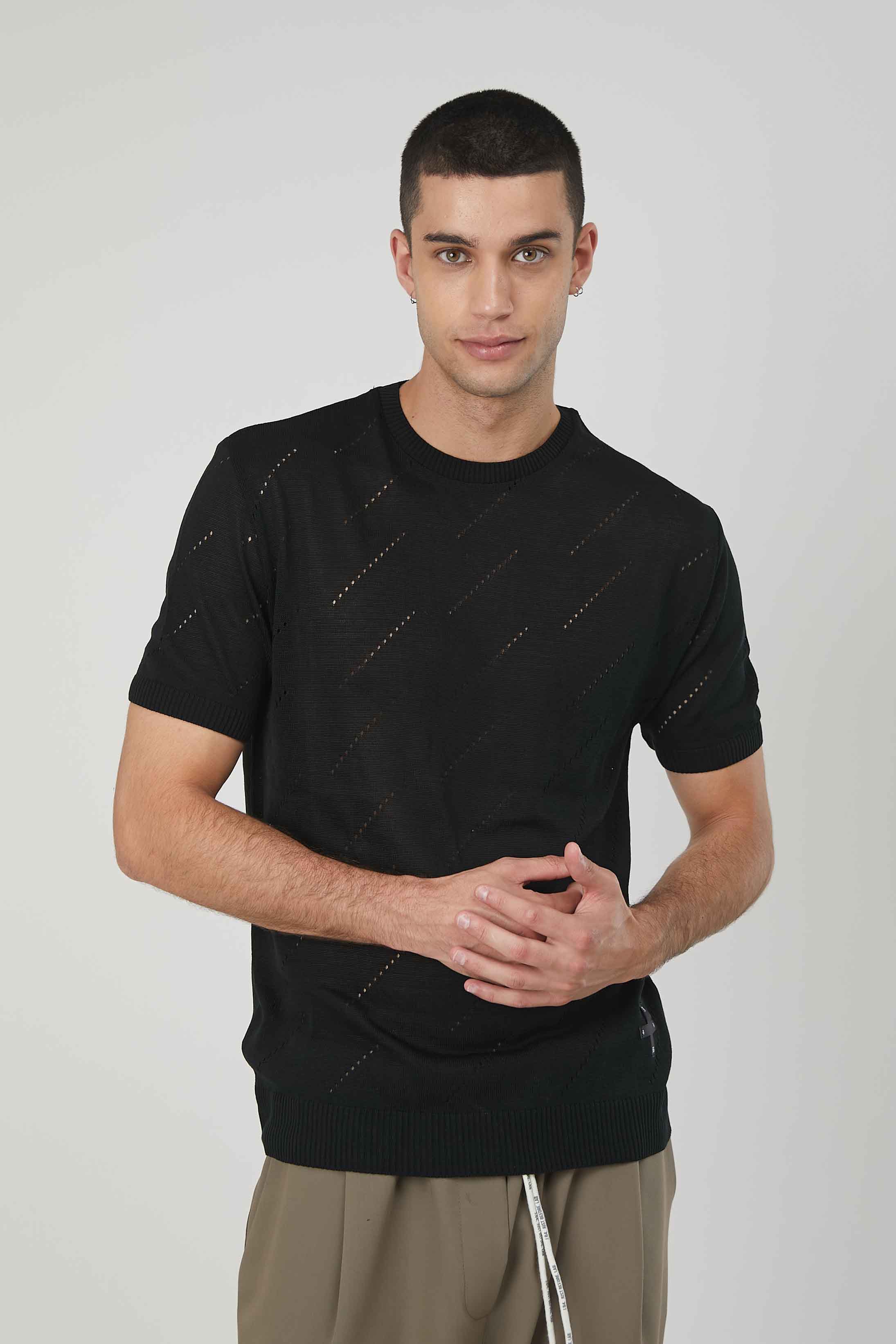 MAGLIA TRAFORATA BLACK