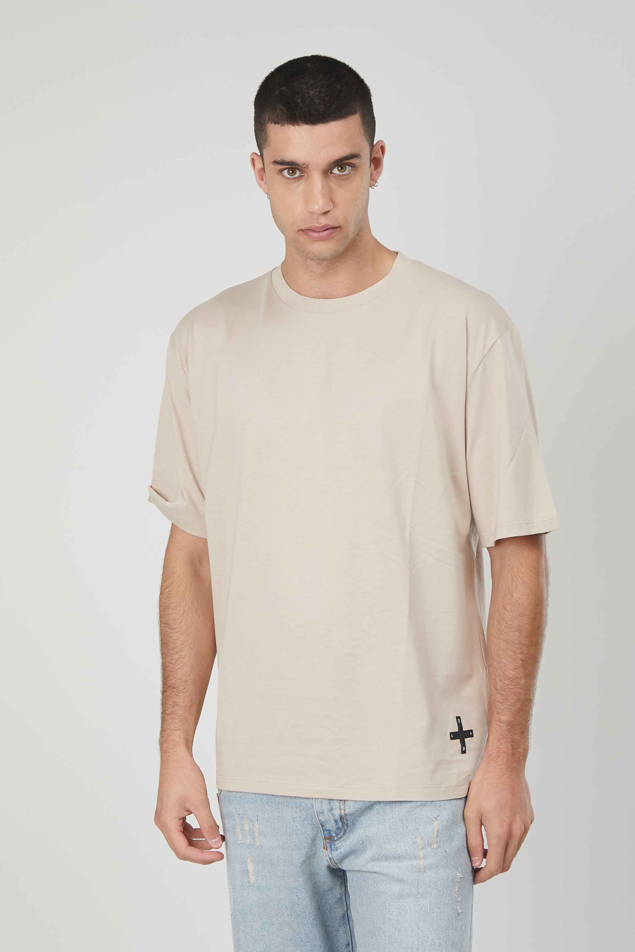 T-SHIRT ETICHETTA CROCE SAND