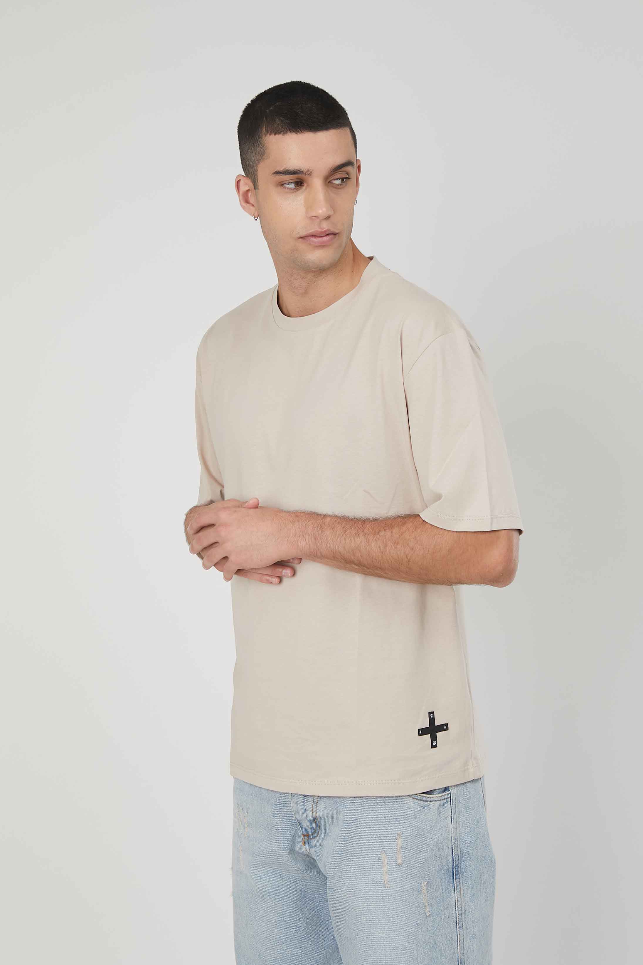 T-SHIRT ETICHETTA CROCE SAND