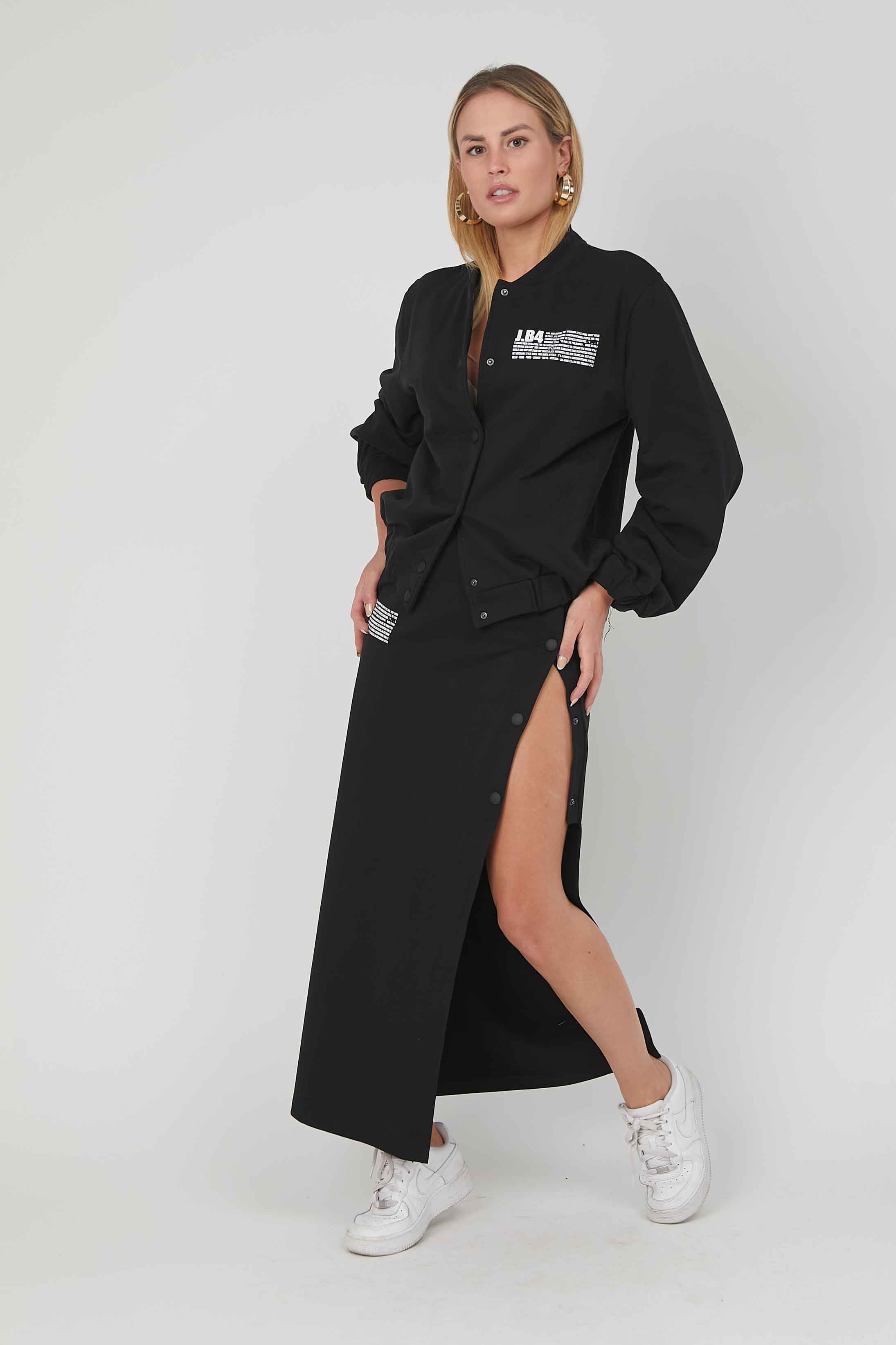 LONG SIDE BUTTONS BLACK