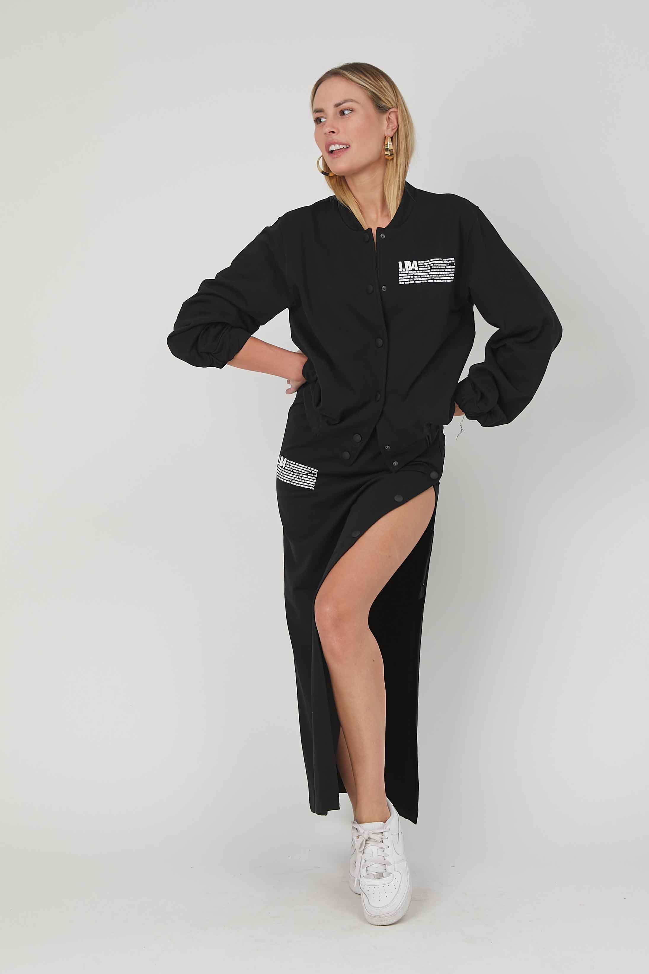 LONG SIDE BUTTONS BLACK