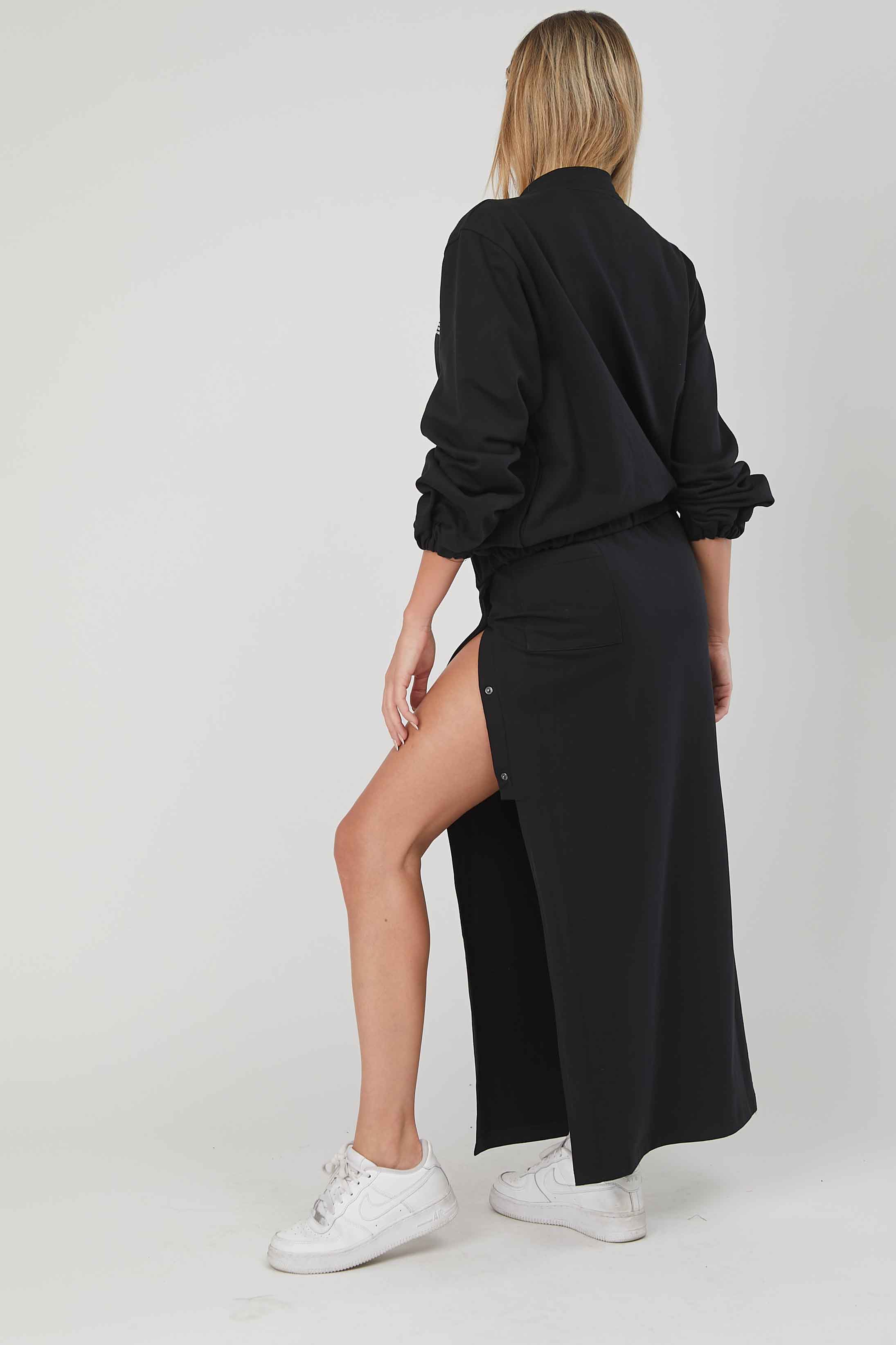 LONG SIDE BUTTONS BLACK