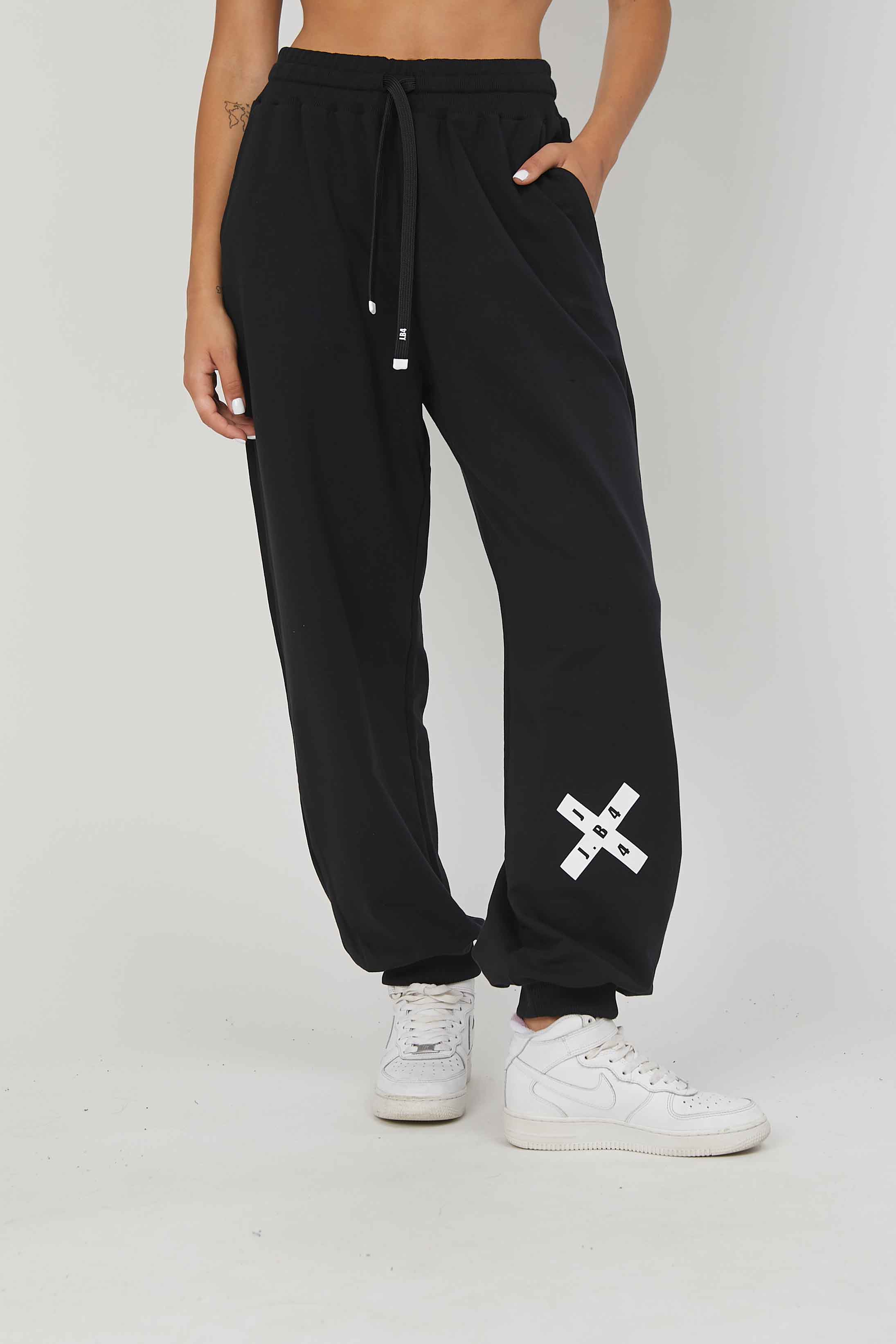 JOGGERS X BLACK