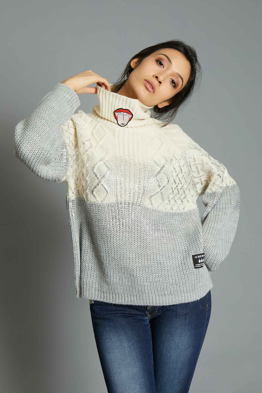 SWEATER WITH DOUBLE WORKING AND SILVER FOIL