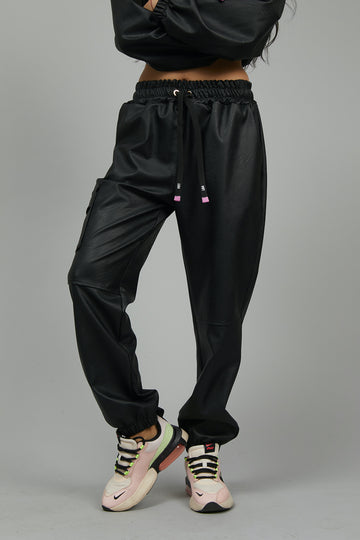 FAUX LEATHER TROUSERS WITH POCKETS BLACK