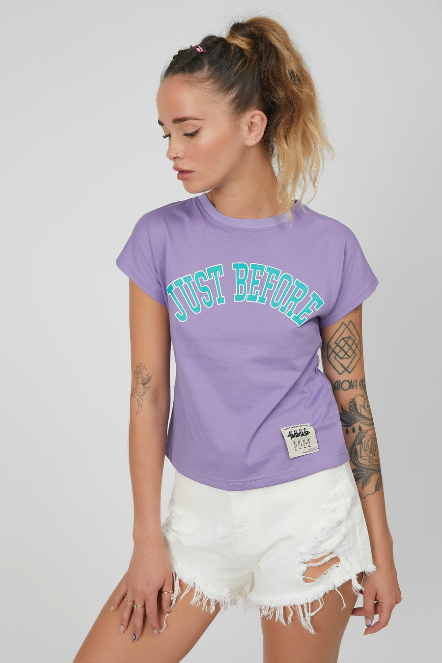 T-SHIRT LOGO CROPPED LILLA
