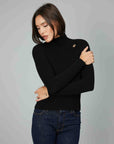 BLACK RIBBED TURTLENECK