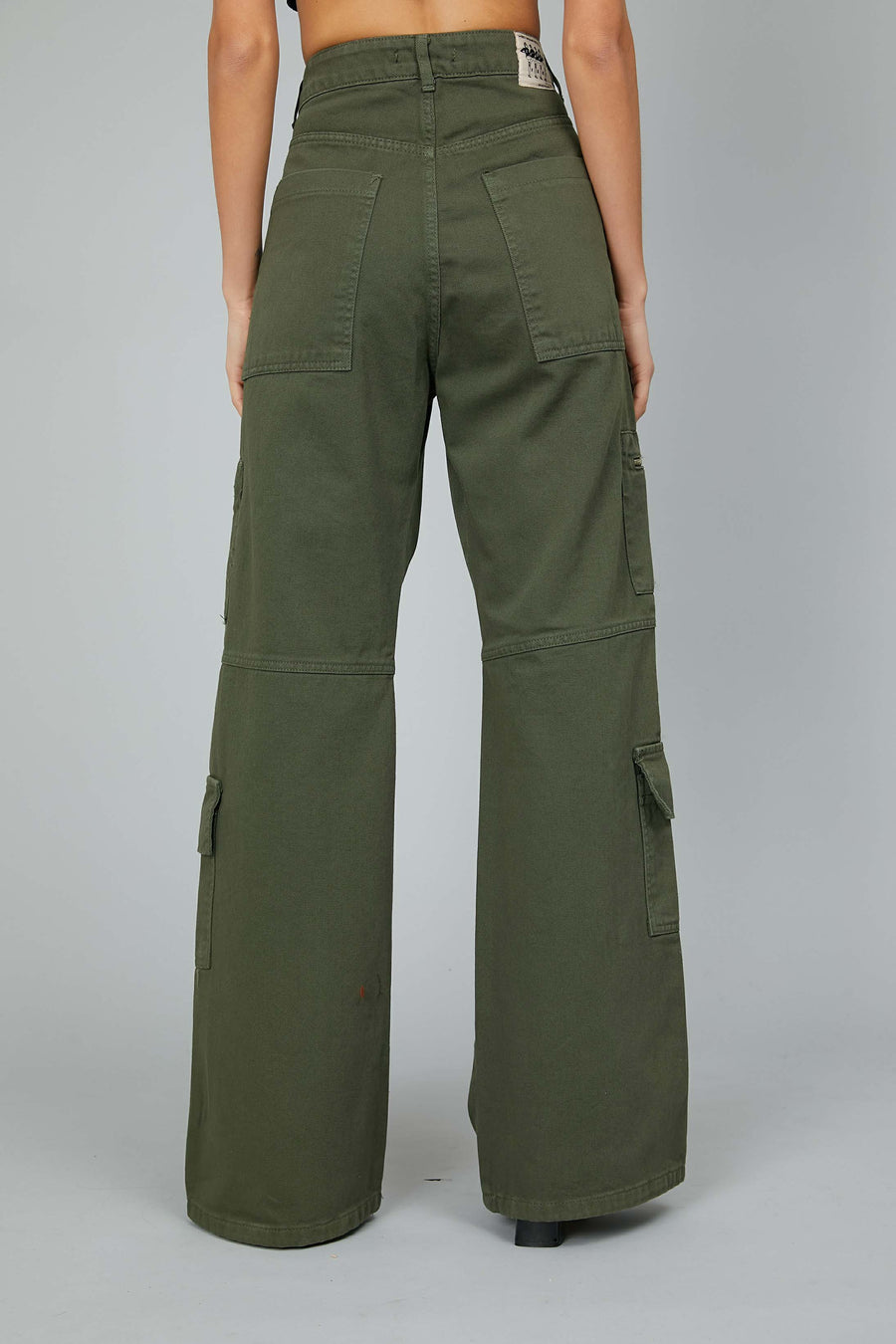 JEANS CARGO A PALAZZO GREEN