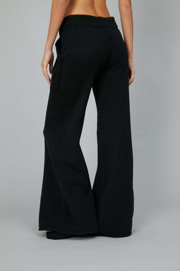 BLACK KNITTED TROUSERS