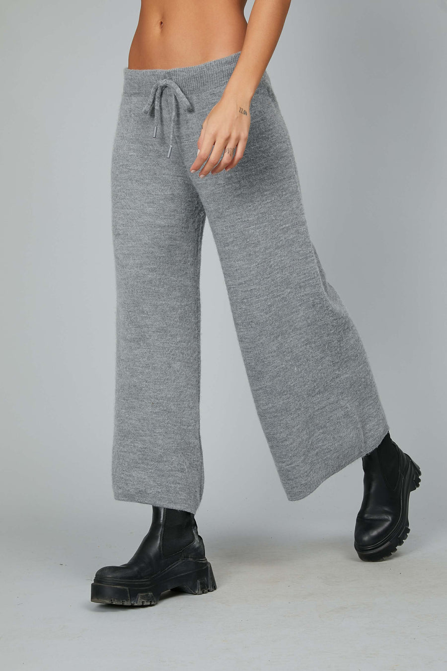 PALAZZO GRAY KNITTED TROUSERS