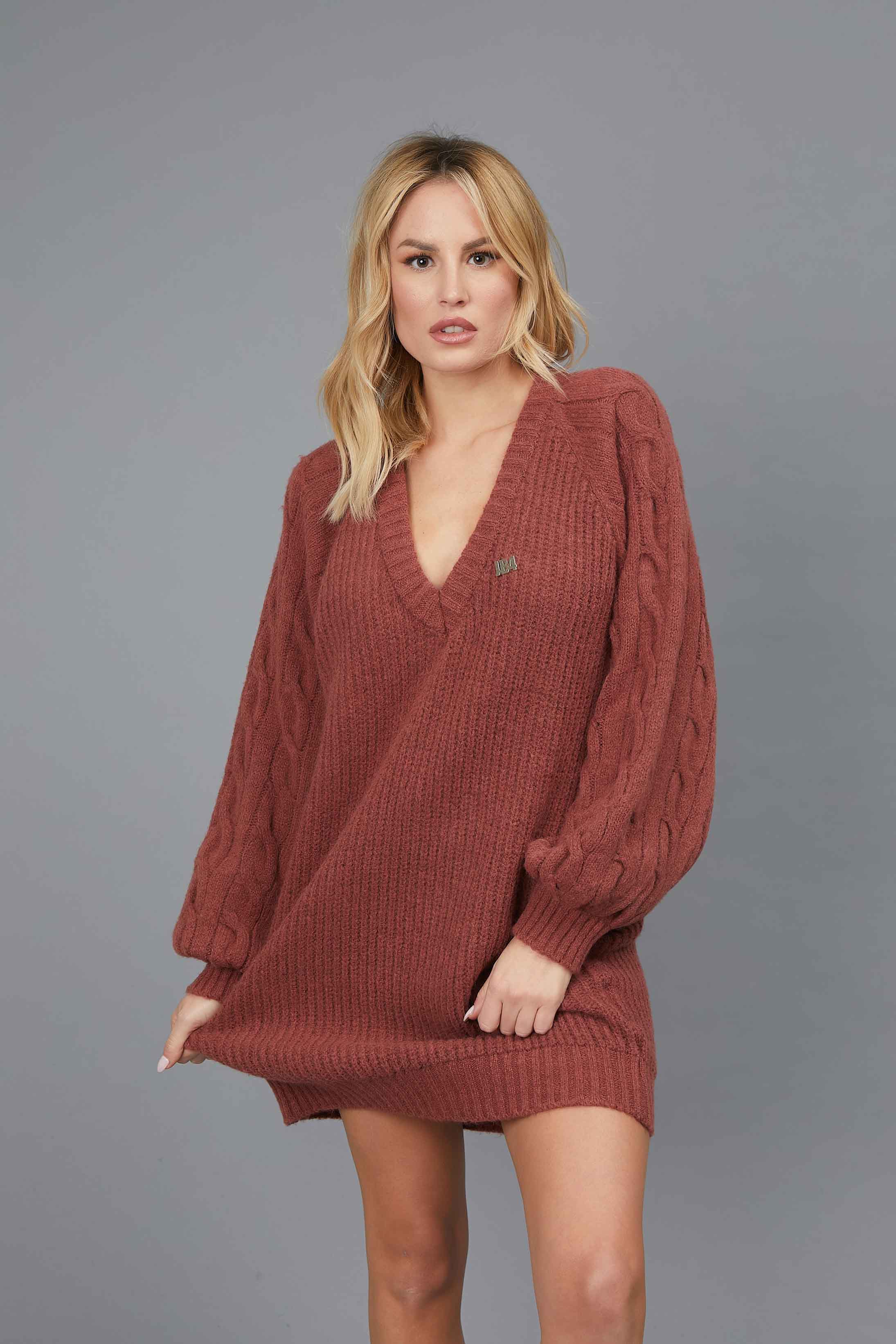 PINK V-NECK SWEATER DRESS