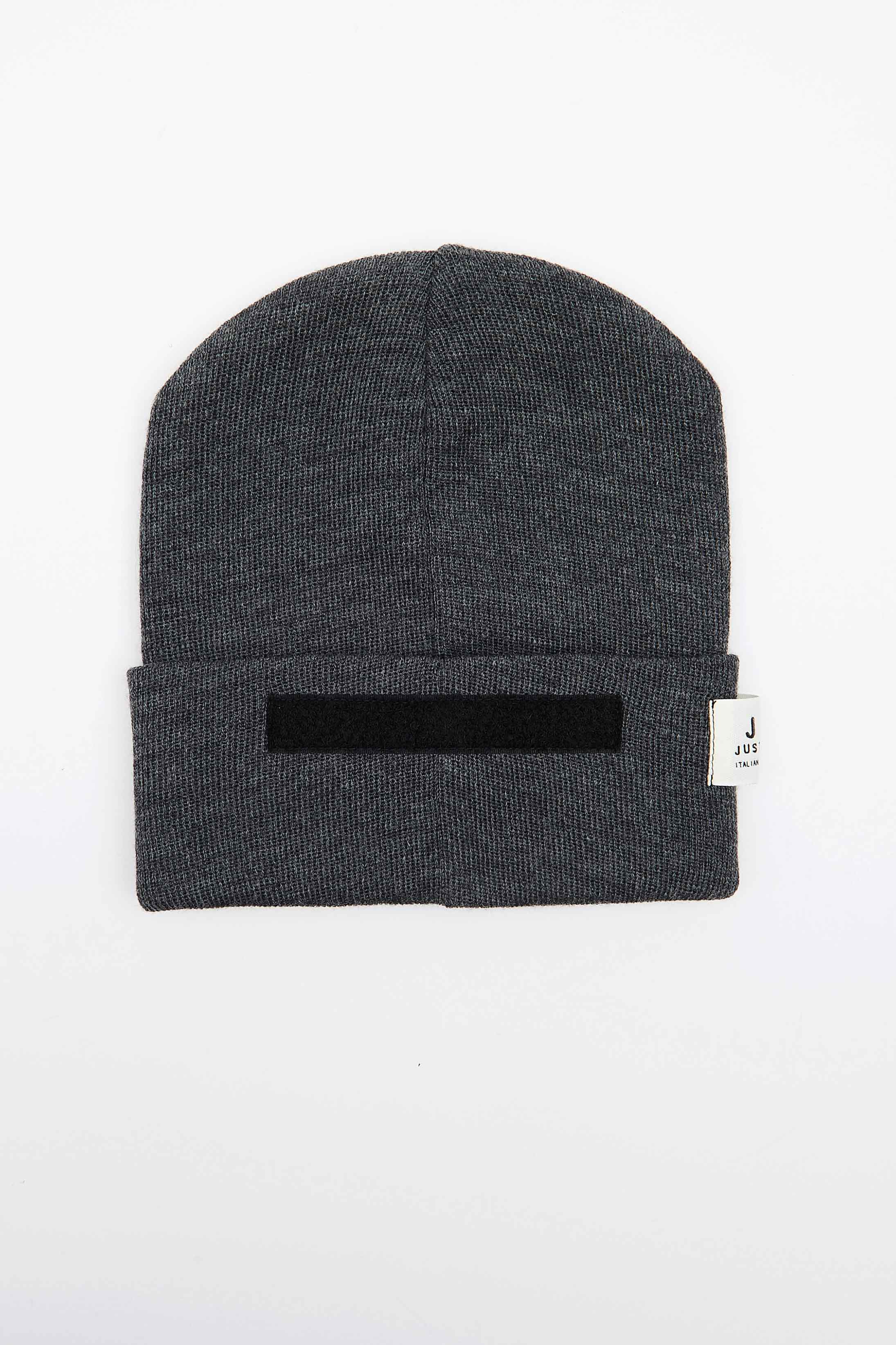 SPEAKING BASIC GRAY BEANIE