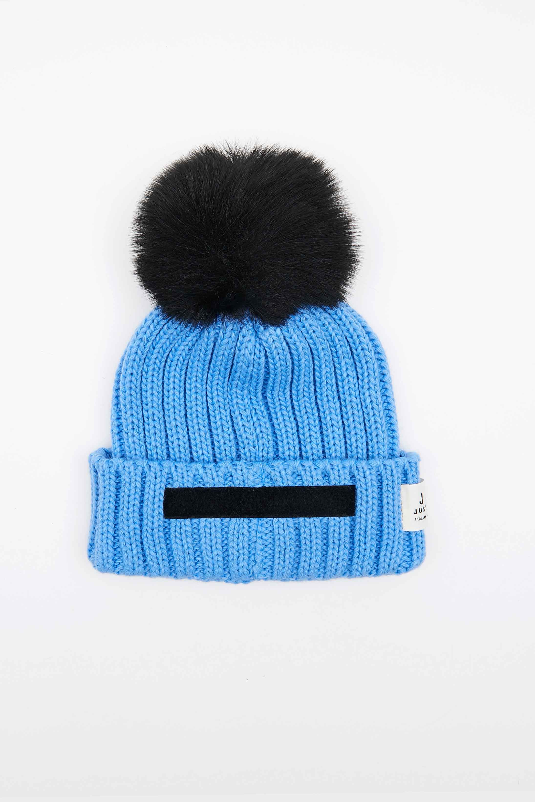 SPEAKING POMPON BLUE BEANIE