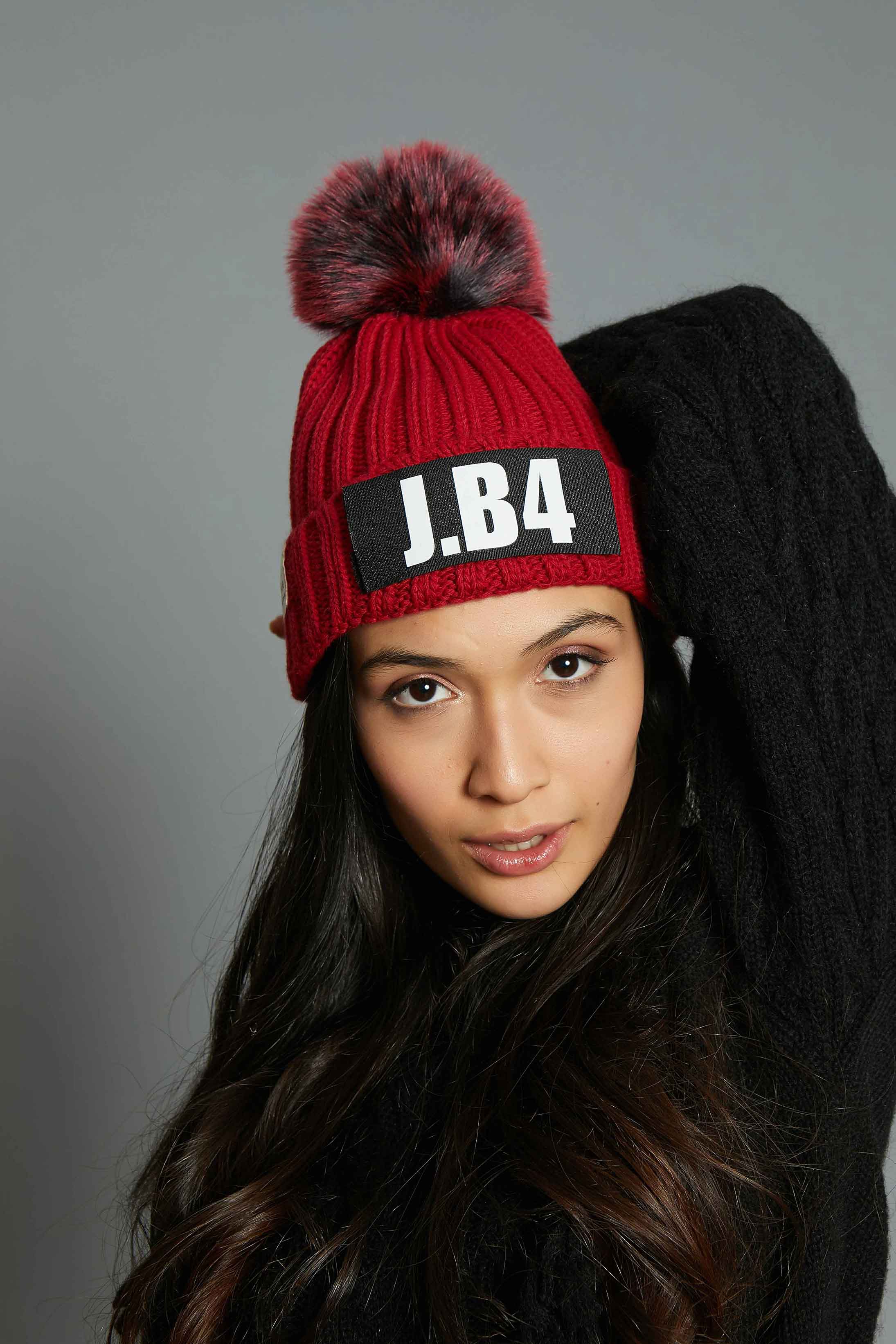 berretto speaking rosso pompon 