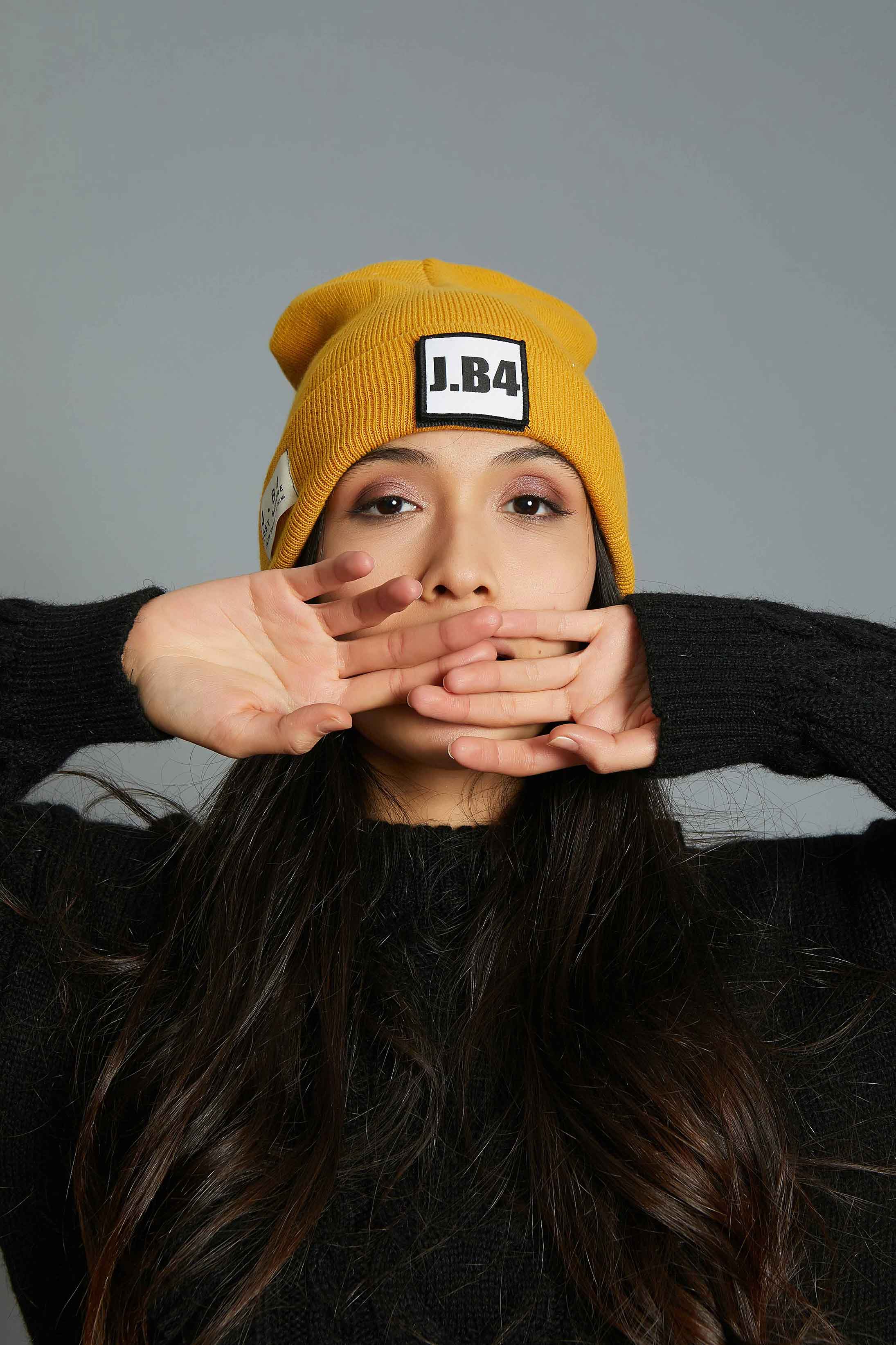 CUFFIA MOOD OF THE DAY SENAPE