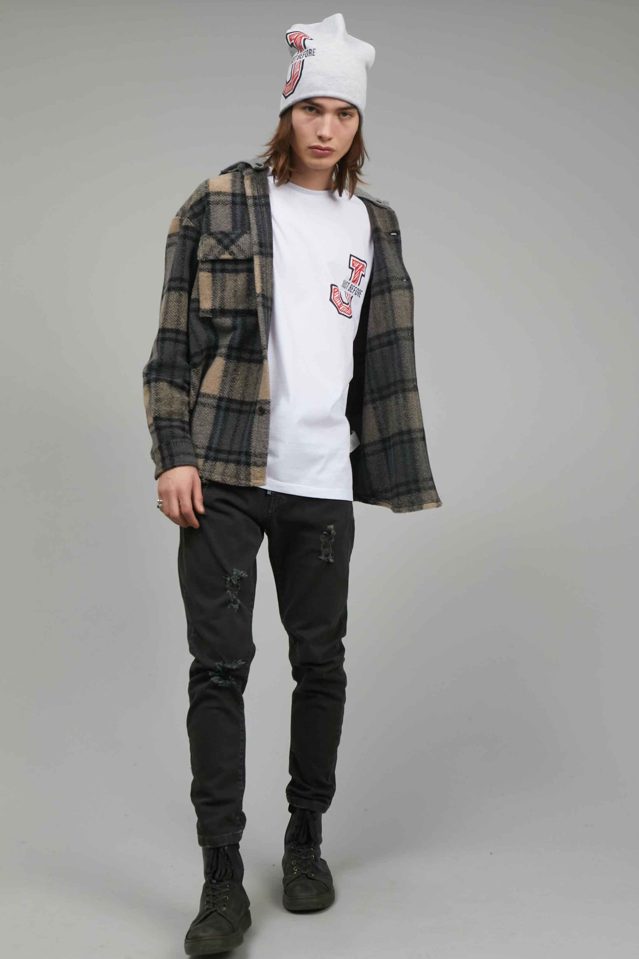 BEANIE GREY FELPA LOGO