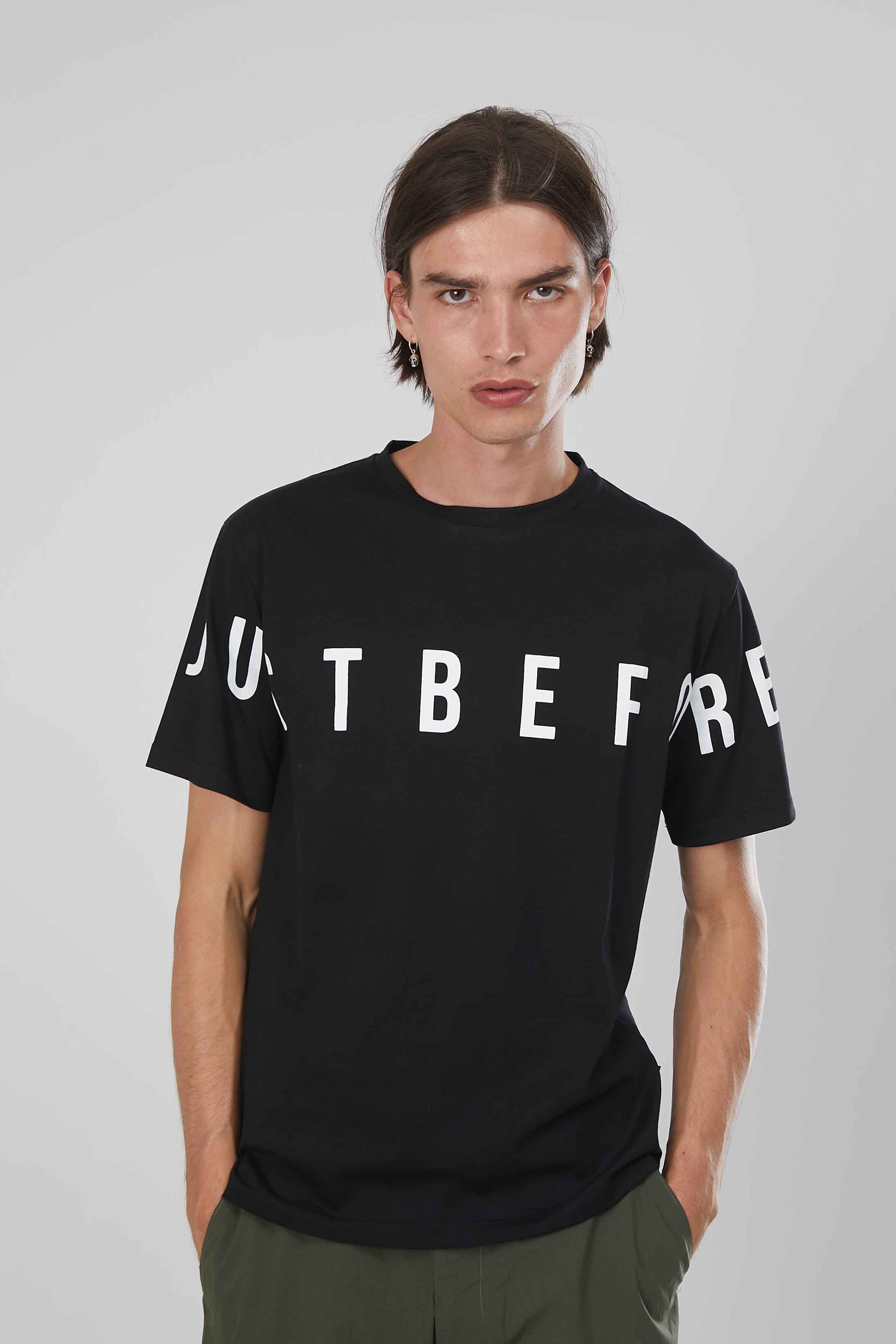 T-SHIRT JUST BEFORE BLACK