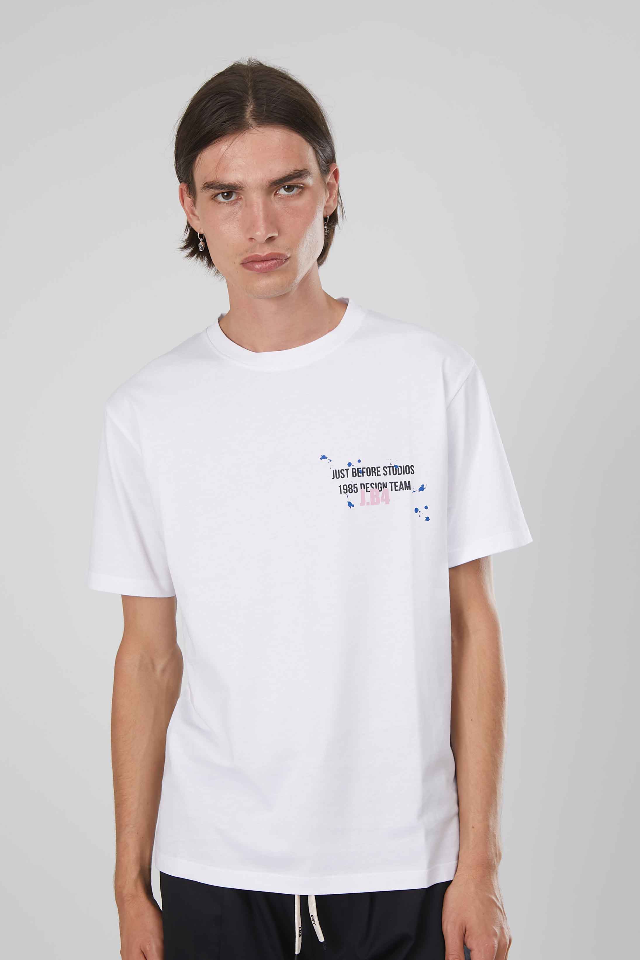 T-SHIRT DESIGN TEAM WHITE