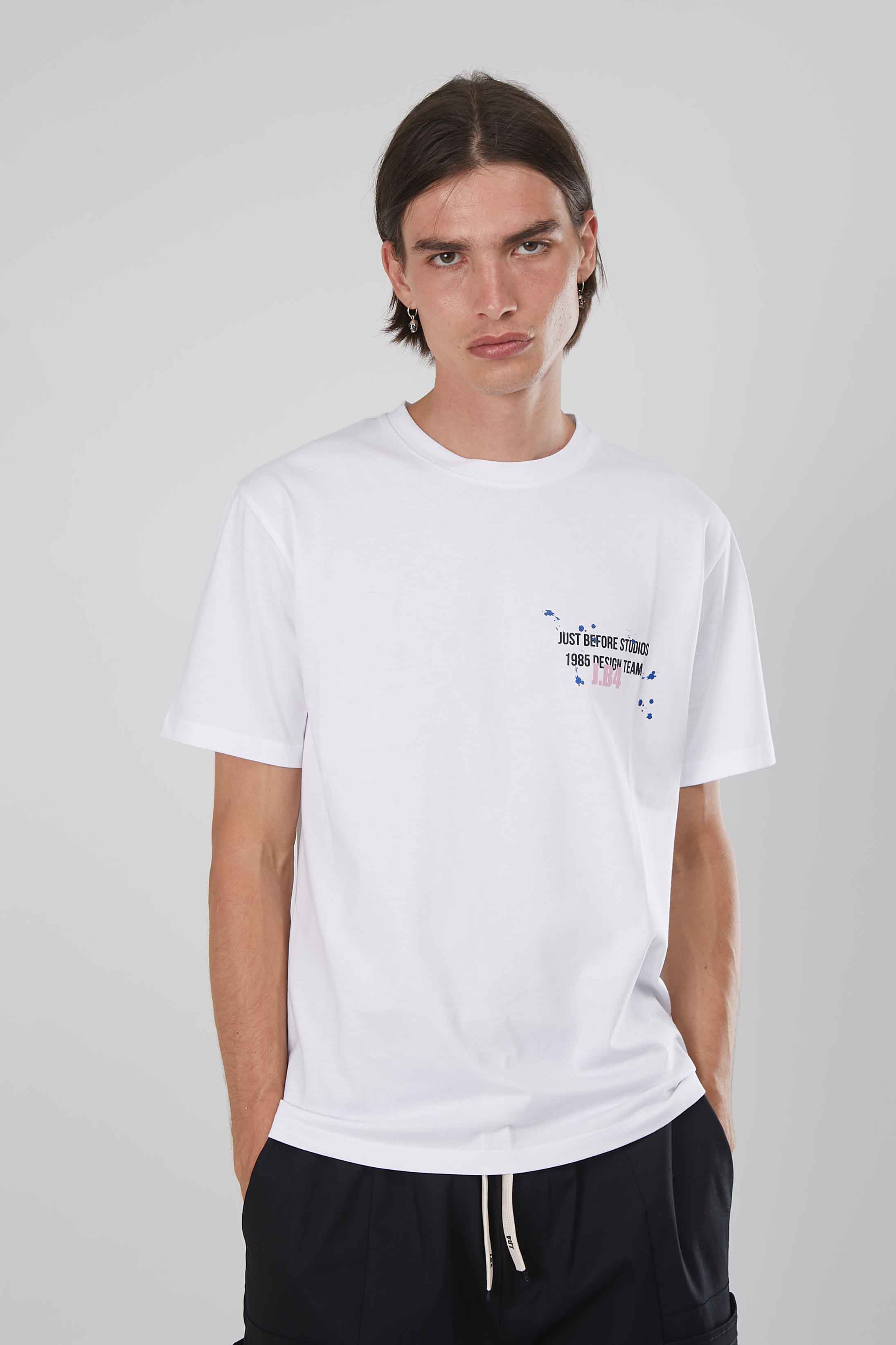 T-SHIRT DESIGN TEAM WHITE