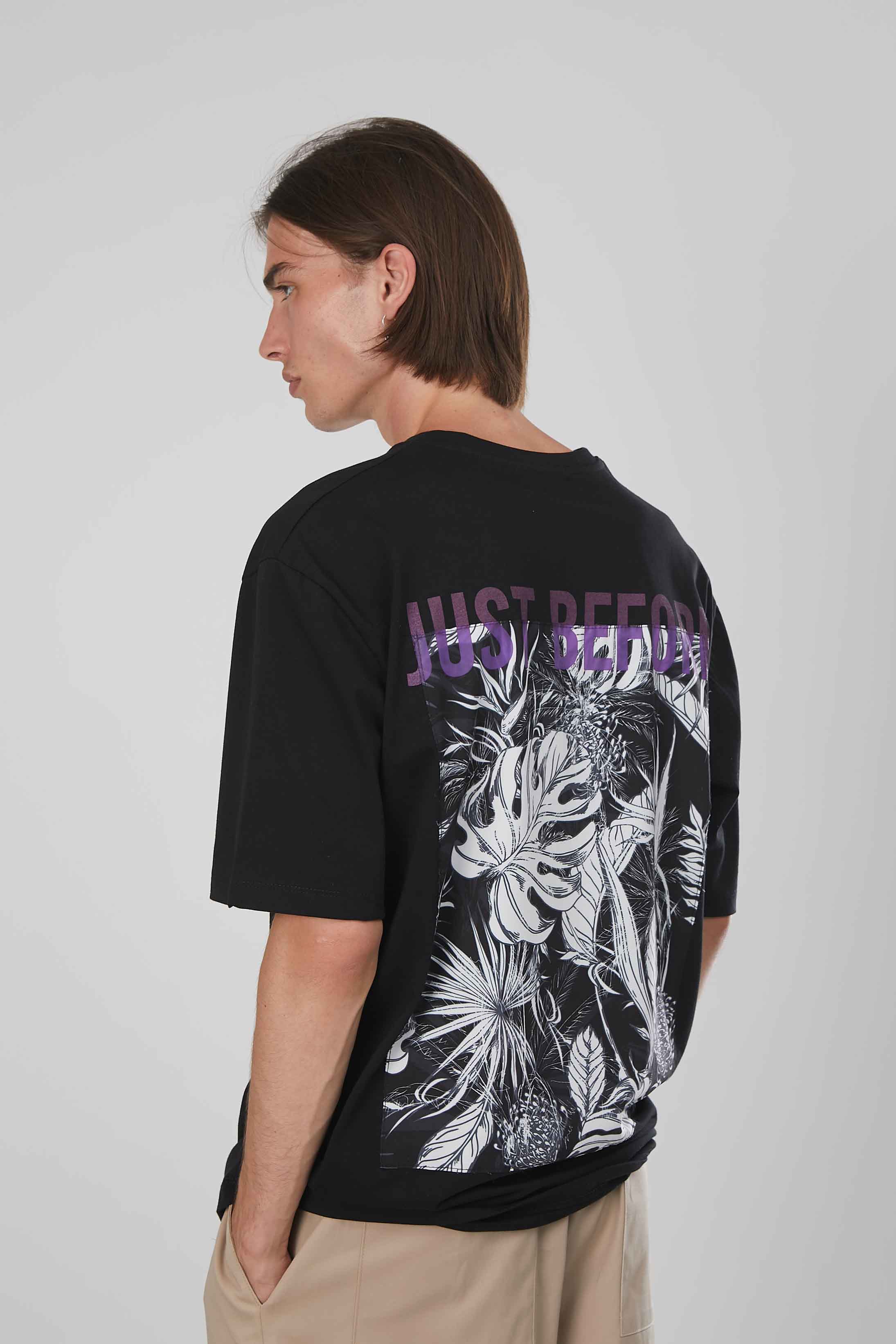 T-SHIRT STAMPA JUNGLE BLACK