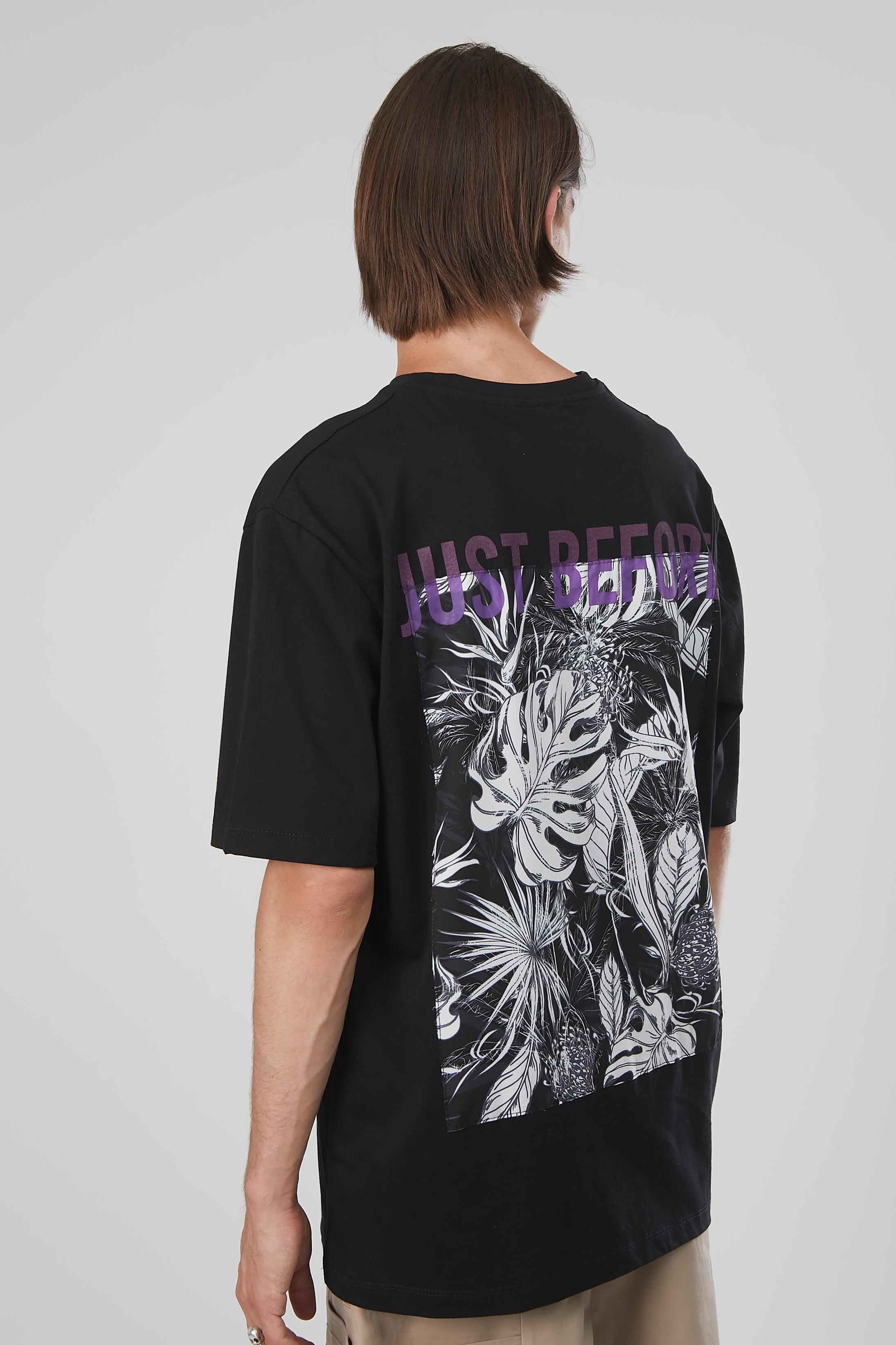 T-SHIRT STAMPA JUNGLE BLACK
