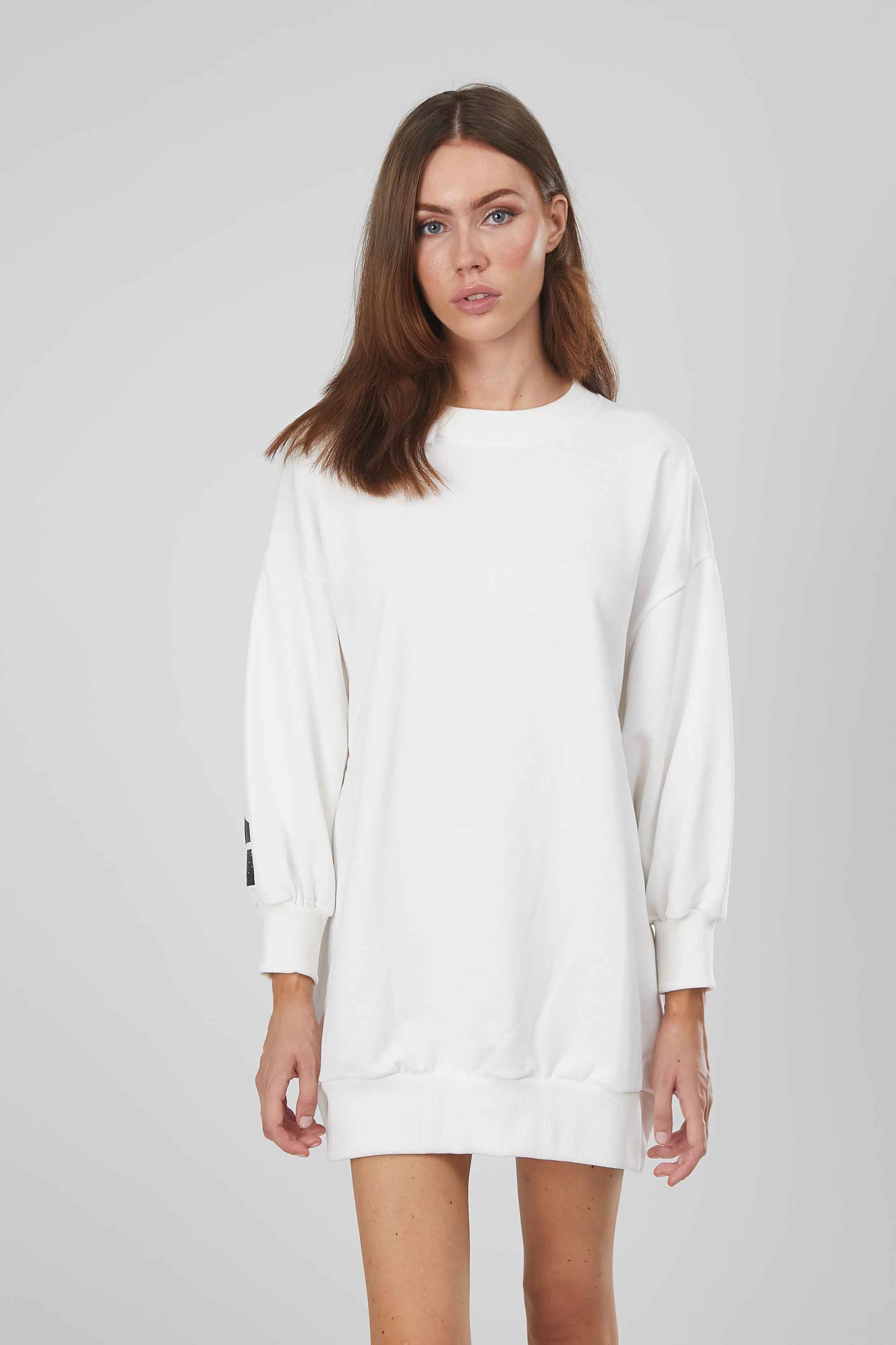 FELPA OVER JSTBFR4 WHITE