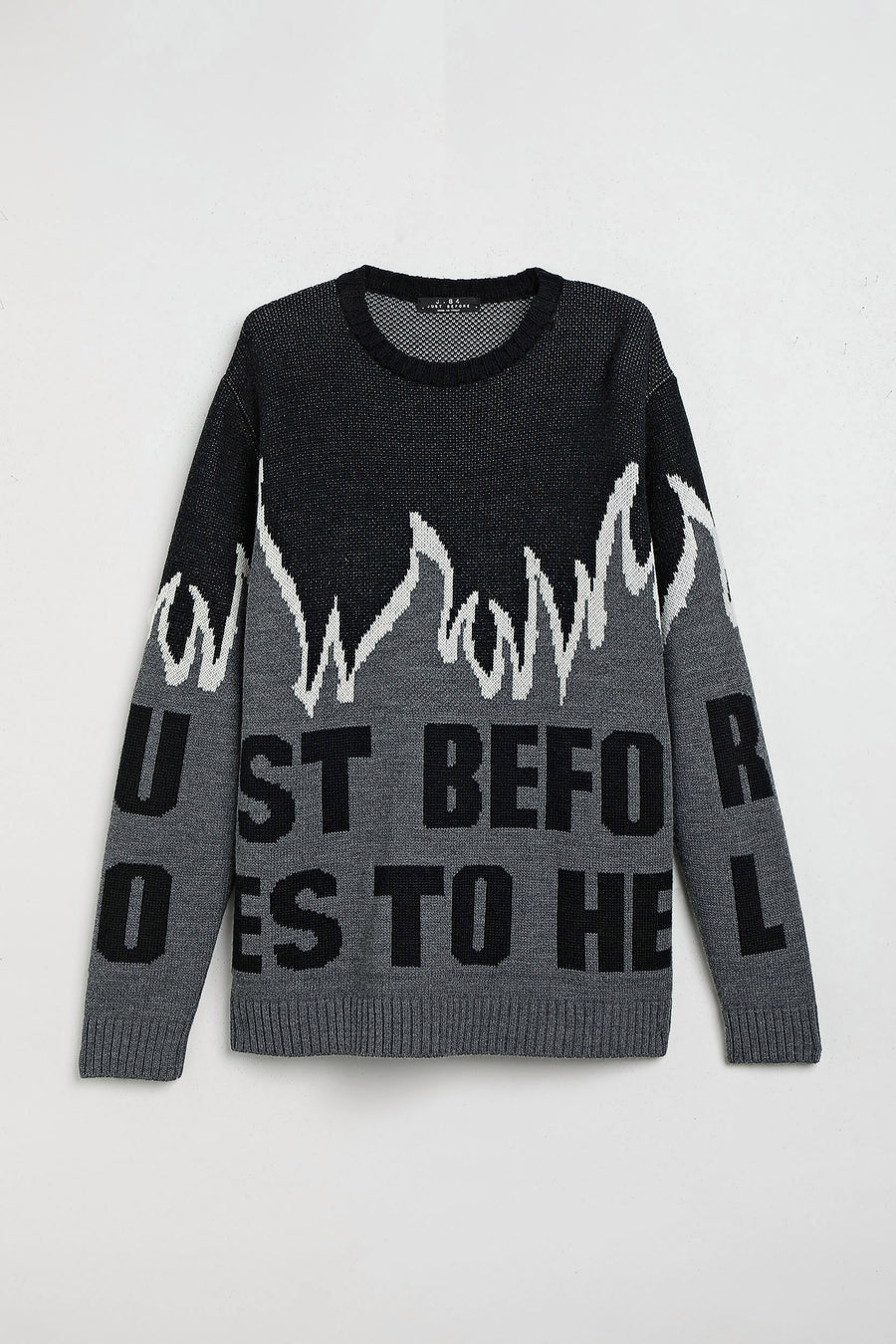 SWEATER WITH GRAY AND BLACK FLAMES DESIGN