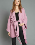 CARDIGAN IN MAGLIA CON TRECCIA E CINTURA ROSA